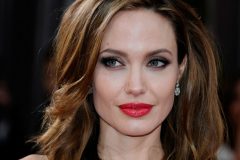 Angelina Jolie says humanitarian system for refugees is breaking down