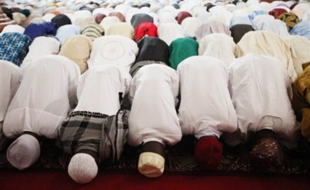 Muslims marking Ramadan amid coronavirus pandemic