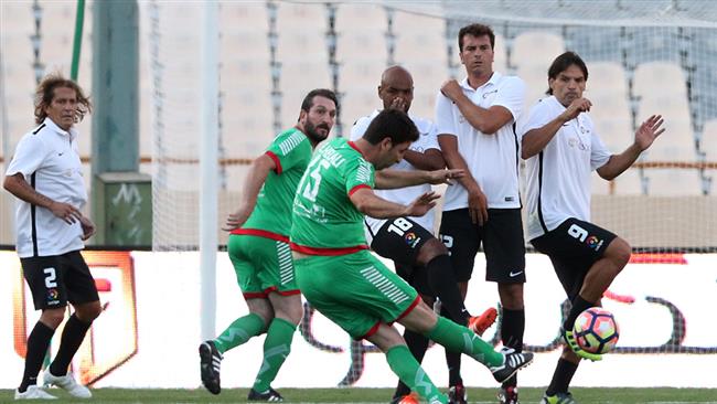 Retired Spanish Footballers thrash Iran Veterans 4-1 in a charity match
