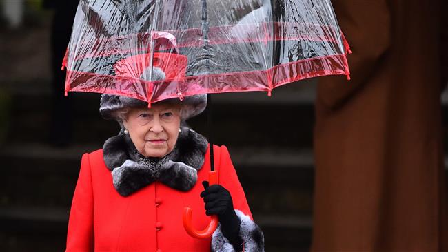 UK: Queen too ill to attend Christmas Day services