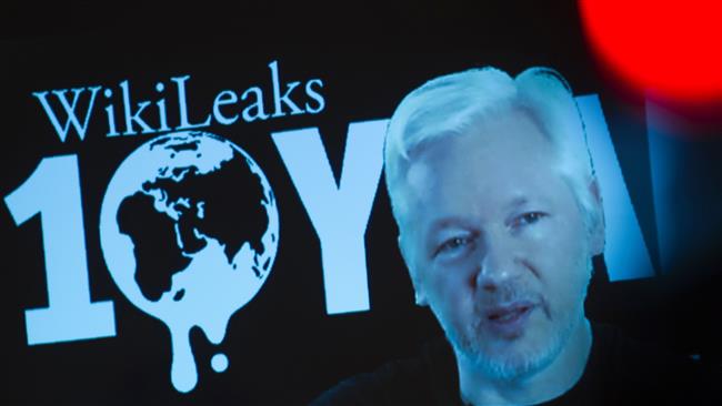 WikiLeaks founder says Obama attempting to delegitimize Trump