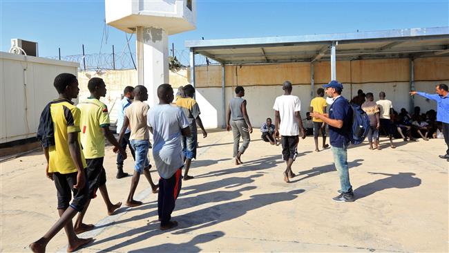 Bodies of 16 refugees found in Libya