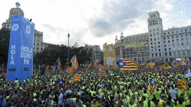 Hundreds of thousands rally for Catalan’s independence from Spain