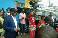 Akere Muna tells adoring crowd in Douala “This country belongs to us all”