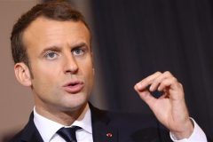 France to deploy 100,000 police to enforce coronavirus lockdown