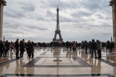 8 in 10 French people believe in conspiracy theories