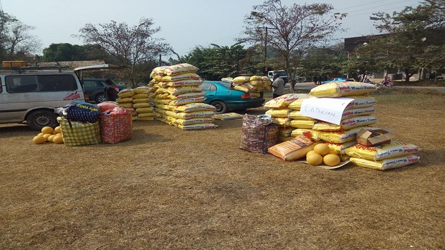 Ambazonia Refugee Crisis: Aid presented by Minister Mengot were foodstuffs seized  from Nigerian and Anglophone businessmen