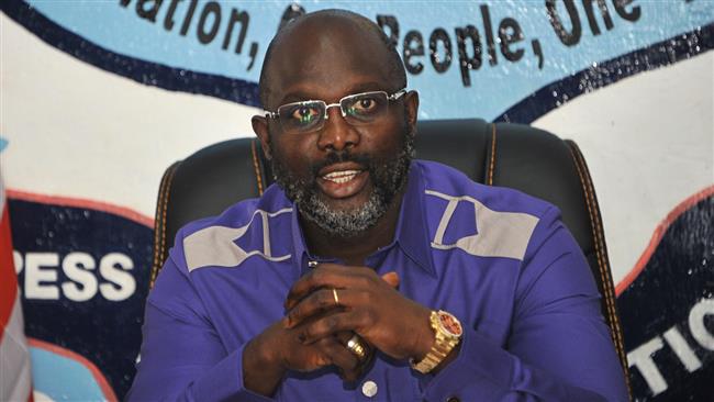 Video: 51-year old President George Weah takes on Nigeria’s Super Eagles