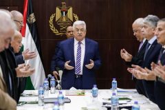 Palestinians cut all ties with Israel, US