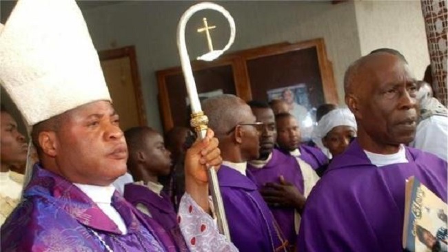 Polarizing Nigerian bishop backed by the Holy Father steps down
