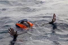 ref 23 missing refugees likely dead off Libyan coast