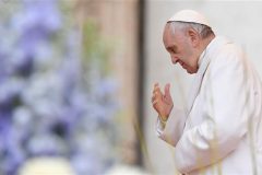 The Holy Father admits ‘grave mistakes’ in handling Chile abuse scandal