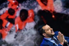 Divided EU leaders to meet for talks on refugees