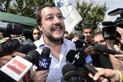 Italy to ‘send home’ half a million undocumented immigrants