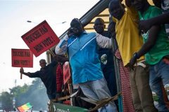 Opposition supporters protest Mali election results