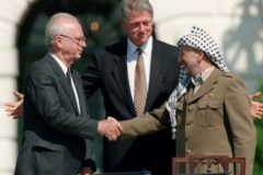 US loses role as Mideast peace mediator