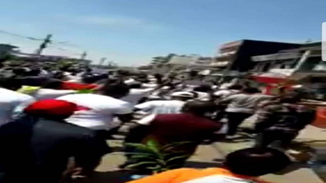 Biya regime arrest 300 demonstrators
