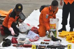 Indonesia Plane Crash: Divers scour Java Sea in recovery mission