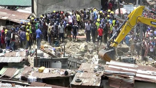 Building collapse in Nigeria kills at least 10; scores remain trapped