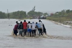 Mozambique floods Mozambique: 38 killed as floods worsen after second cyclone