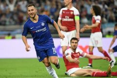 chelsea_cut Hazard scores brace as Chelsea thrash Arsenal 4-1 to win Europa League
