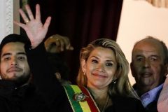 Bolivia Crisis: Senator declares herself interim president