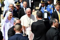 The Holy Father in Thailand to boost morale of minority Catholic community