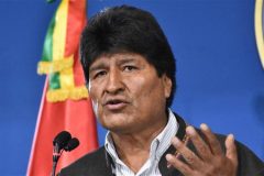 Bolivia orders arrest of ex-president Morales