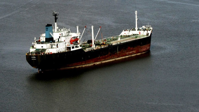 Pirates kidnap 19 crew members of Greek tanker off Nigeria