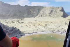 New Zealand Volcano: Families face painful wait as rescue stalls