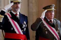 Spanish king distances himself from scandal-hit father