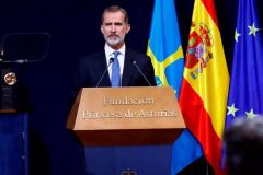 King of Spain self-isolating after Covid-19 contact