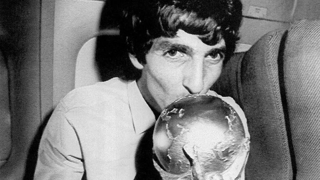 Paolo Rossi, Italy’s legendary 1982 World Cup-winning footballer, dies aged 64