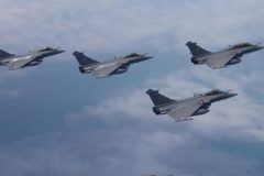 French warplanes fly over Central African Republic amid vote tensions