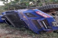 Destroyed police vehicle Southern Cameroons Crisis: Manyu Ghost Warriors says it destroyed 1 Cameroon gov’t police vehicle