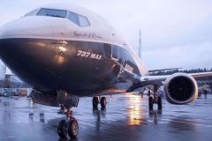 Boeing 737 US temporarily grounds Boeing 737 MAX 9 planes after mid-flight blowout