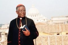Pope Francis sends condolences for death of Cardinal Christian Tumi
