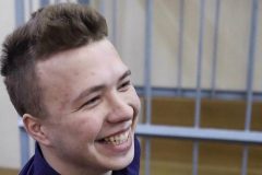 Belarus opposition blogger EU cuts Belarus’ air links to bloc over diversion of Ryanair flight