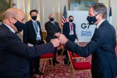 Southern Cameroons Crisis: US Secretary of State discusses deteriorating situation with French Minister of Foreign Affairs