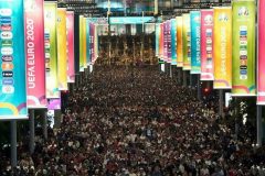 Crowd leaves Wembley Football: Questions over policing and World Cup bid after violent Wembley scenes