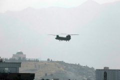 Taliban enter outskirts of Kabul as US evacuates embassy