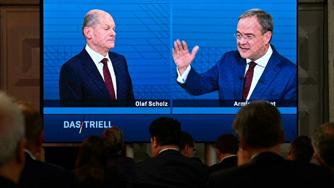 Bundes: Crucial debate for Merkel party to turn race around