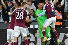 Football: Czech billionaire buys 27 percent stake in West Ham