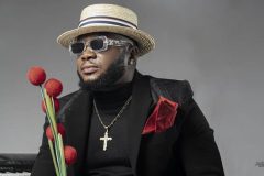 After Bebe Manga: MAXI MANORH delivered to the world once again