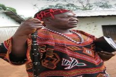 Southern Cameroons Crisis: Yaoundé deploys troops after Fon of Esu assassination