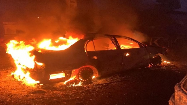 Southern Cameroons Crisis: Gunmen storm Mile 16 Buea, seven cars burnt