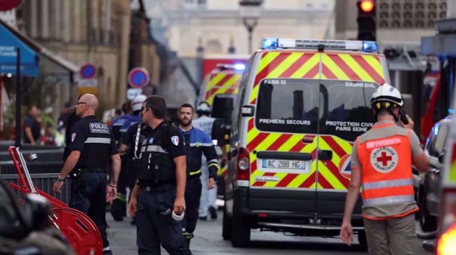 Paris Building Blast: Four in critical condition