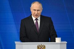 Putin and the West Kremlin dismisses outcome of Ukraine talks held without Russia