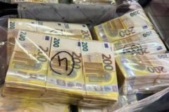 Douala: Two women arrested for possession of 232 counterfeit €100 notes