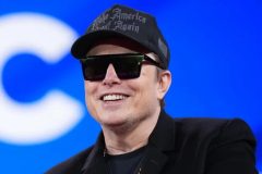 Elon Musk becomes world’s first half-trillionaire
